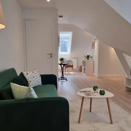 Apartment Hypolite 5 Elegant 80 Meters From Port 2 Guests Honfleur