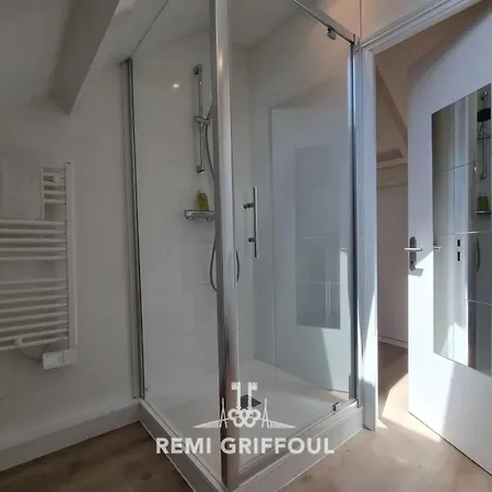 Hypolite 5 Elegant 80 Meters From Port 2 Guests Apartment Honfleur