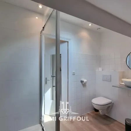 Hypolite 5 Elegant 80 Meters From Port 2 Guests * Honfleur