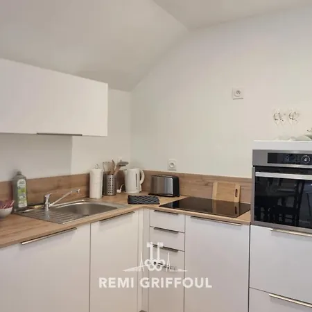 Apartmán Hypolite 5 Elegant 80 Meters From Port 2 Guests Honfleur